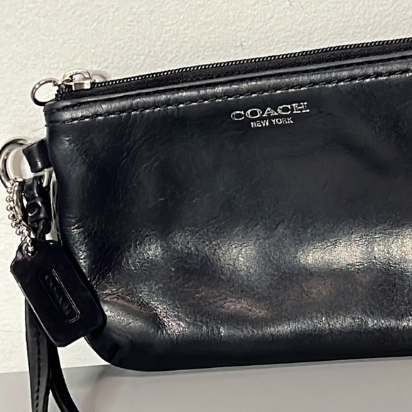 SOLD - Coach Small Leather Black Zip Wristlet - Picture 2 of 3